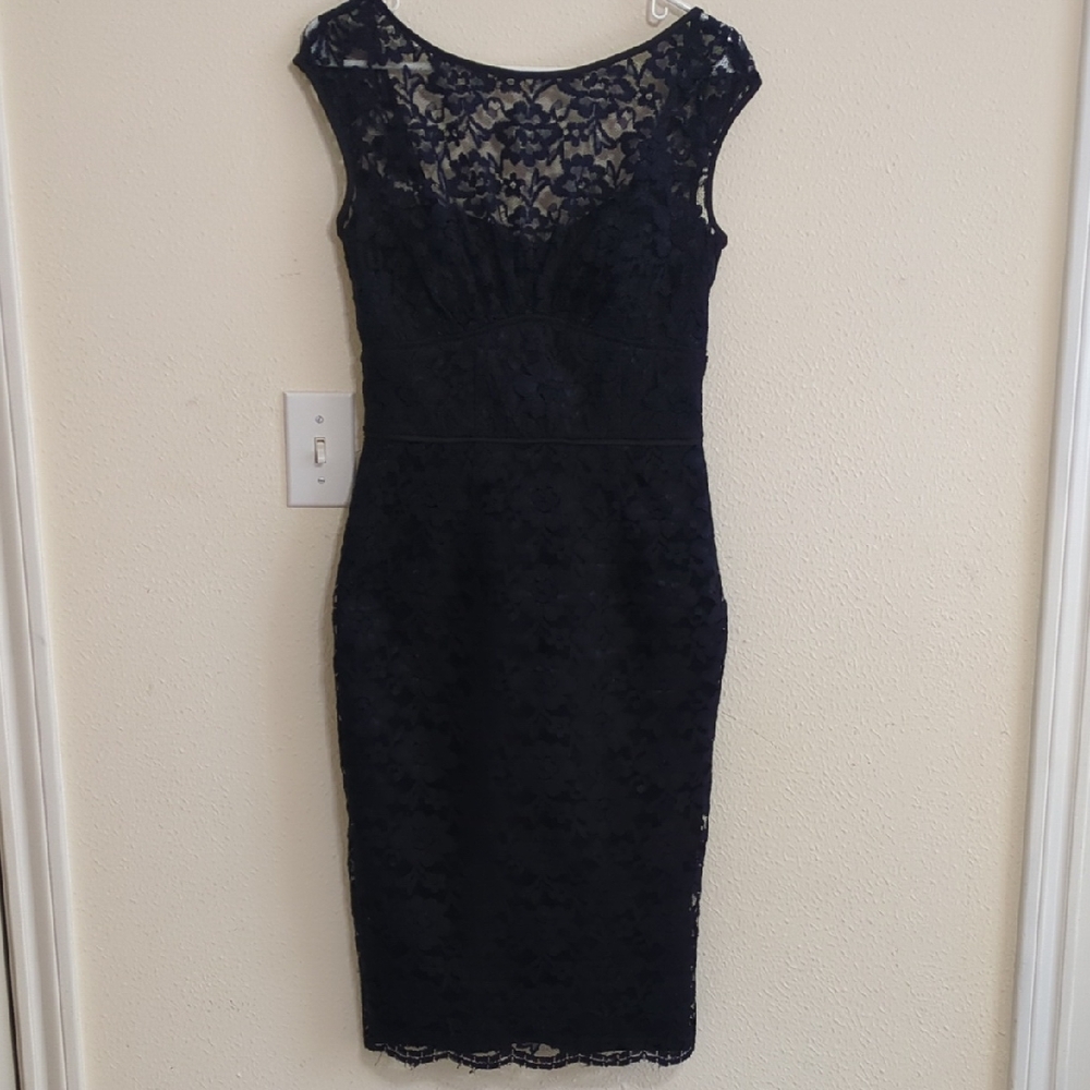 Elegant Black Lace Dress